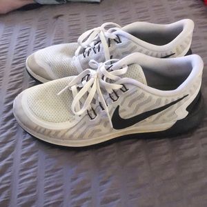 Nike Free Run 5.0 Men’s Size 8 Women’s 9